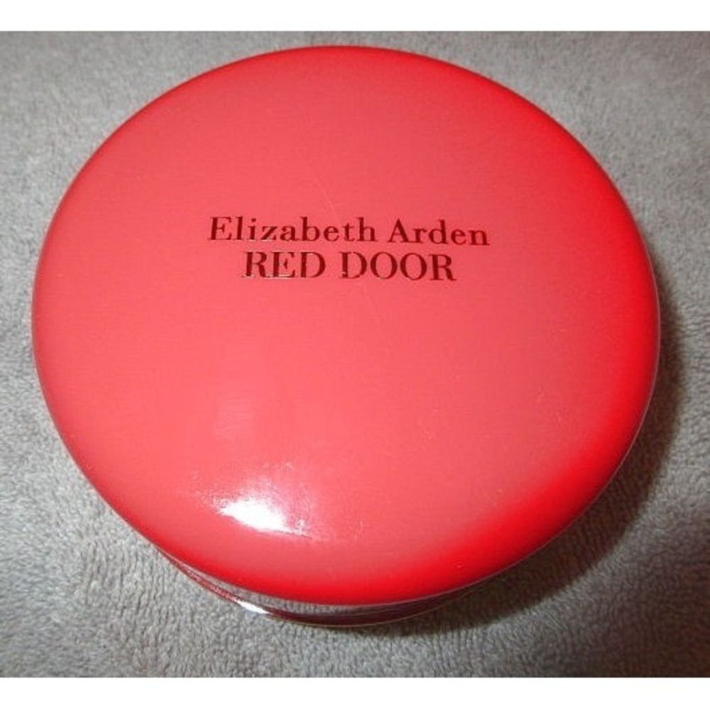 Elizabeth Arden Red Door Perfumed Dusting Powder With Puff NEW UNUSED